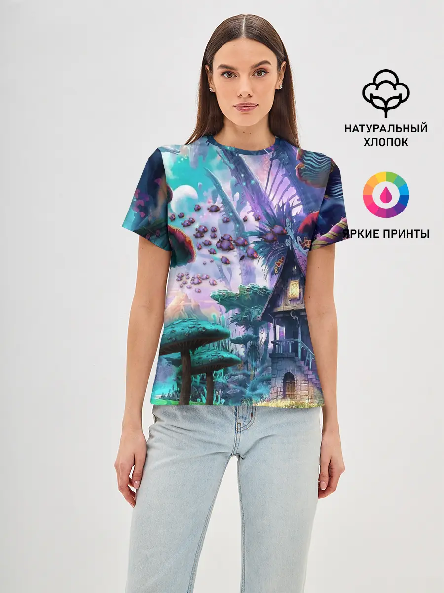 Женская базовая футболка / FantasyFish