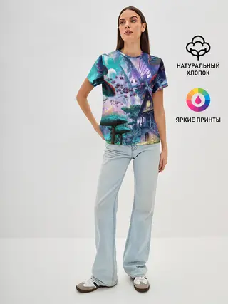Женская базовая футболка / FantasyFish