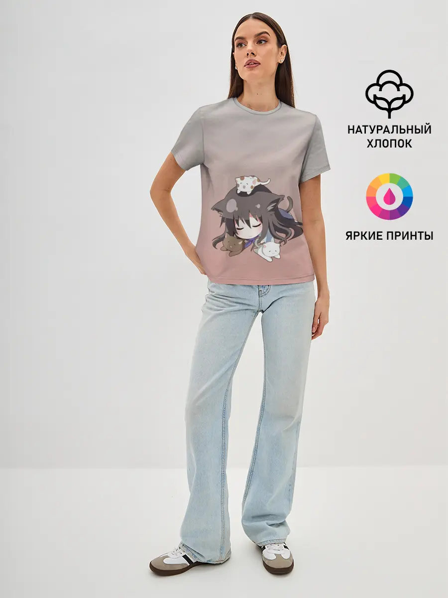 Женская базовая футболка / малышка спит ушки котики