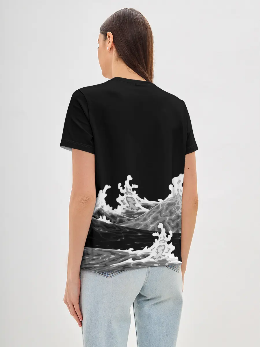 Женская базовая футболка / Карп Кои Волна Япония Рыба