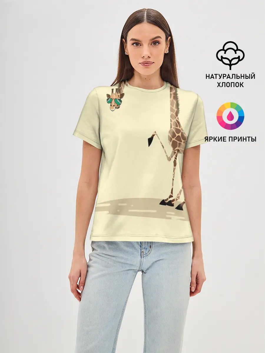 Женская базовая футболка / жираф на шее