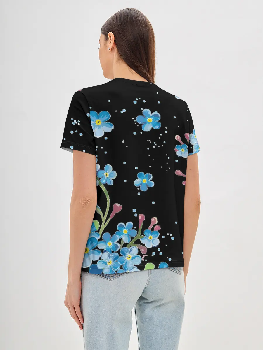 Женская базовая футболка / Букет голубых цветов