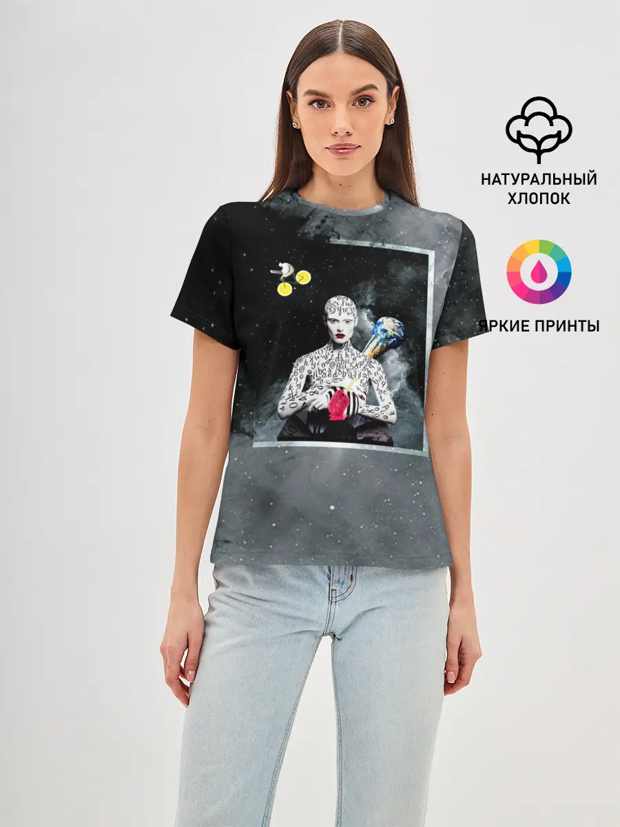 Женская базовая футболка / Космос / Абстракция