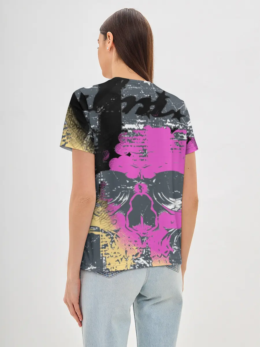 Женская базовая футболка / Череп.