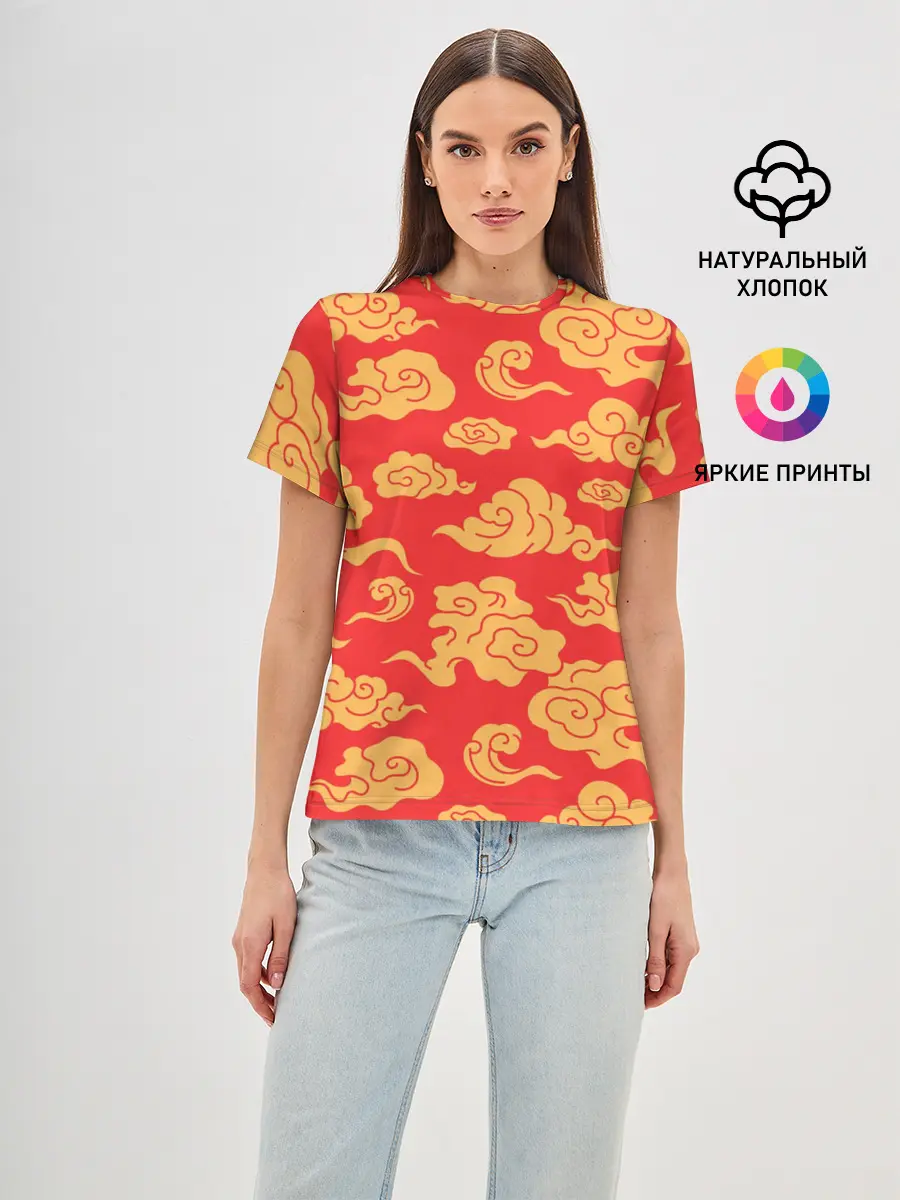 Женская базовая футболка / Западный узор облаков