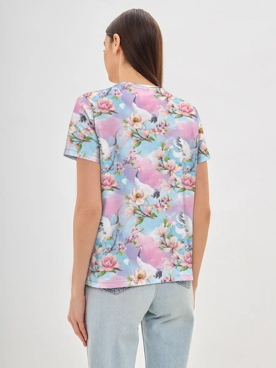 Женская базовая футболка / Узор с журавлями