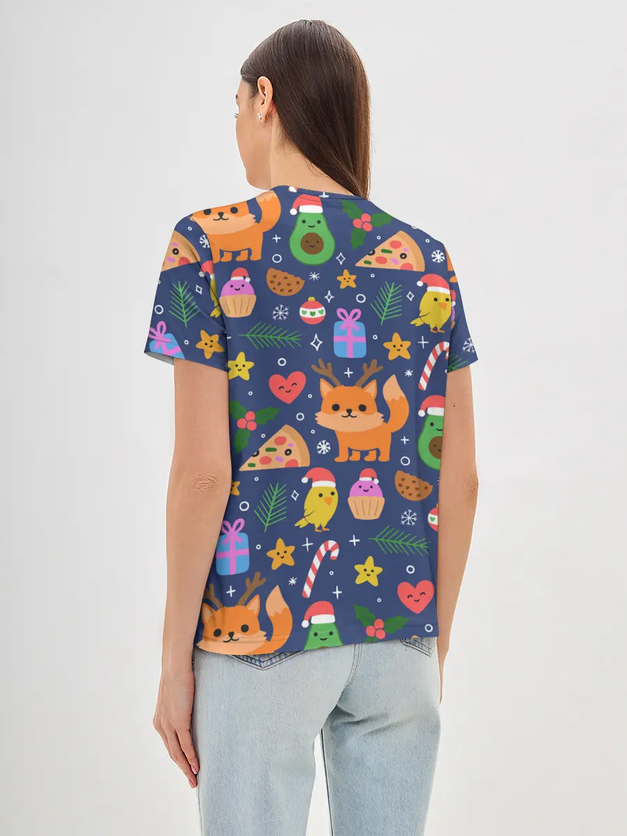 Женская базовая футболка / Новогодний макет