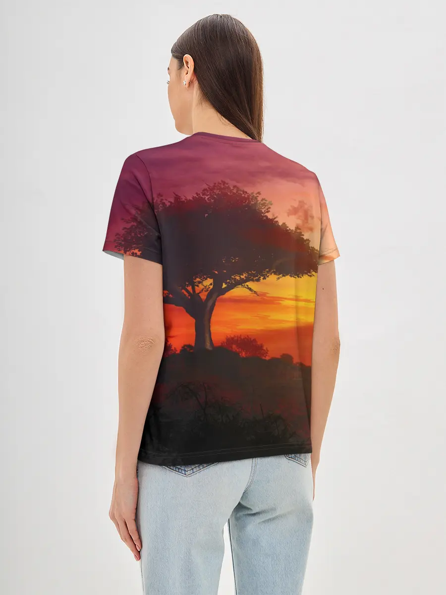 Женская базовая футболка / СОЛНЦЕ НАД АФРИКОЙ