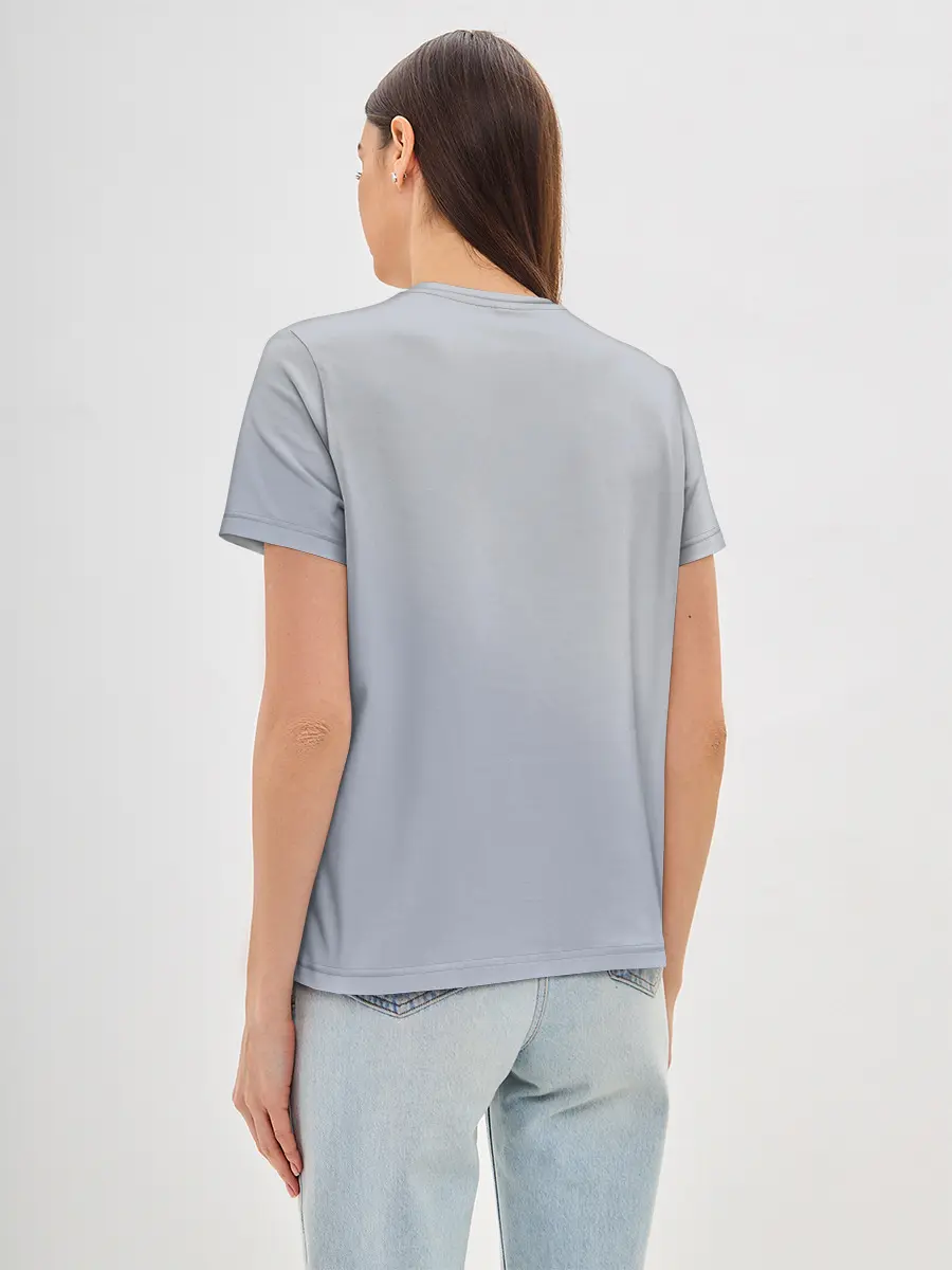 Женская базовая футболка / Пять невест