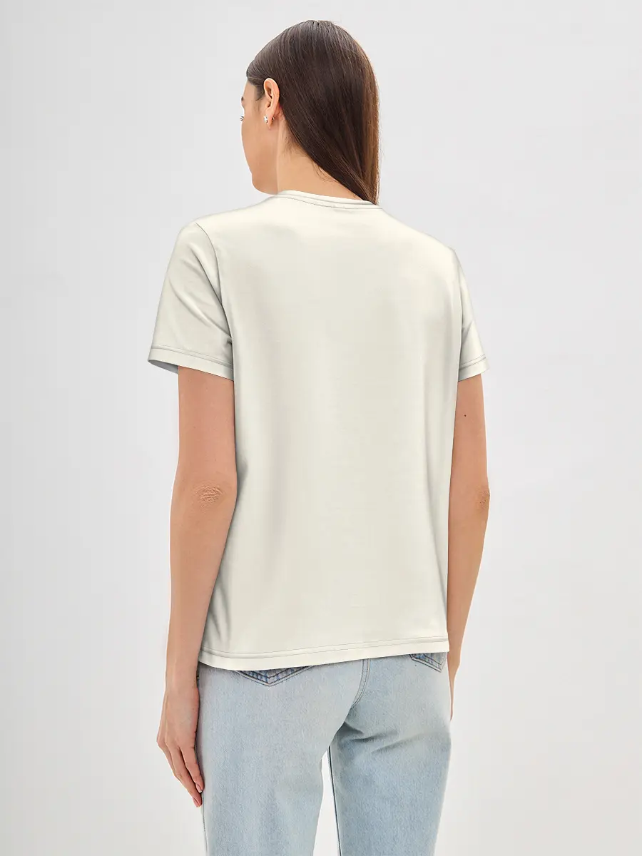 Женская базовая футболка / Ходячий замок