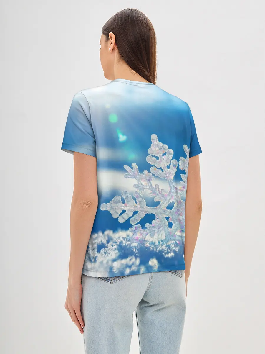 Женская базовая футболка / Снег