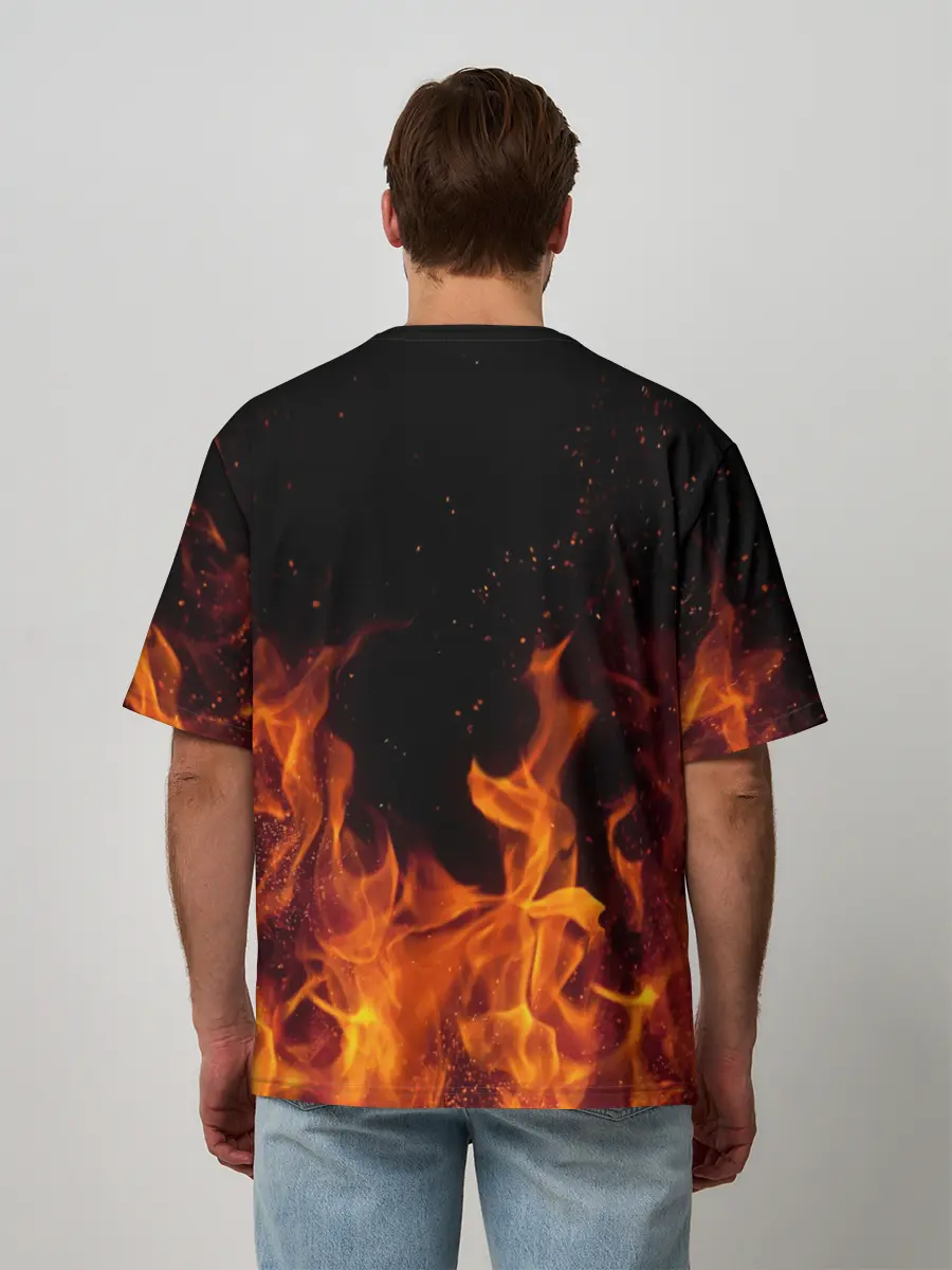 Мужская футболка оверсайз / Огонь с искрами