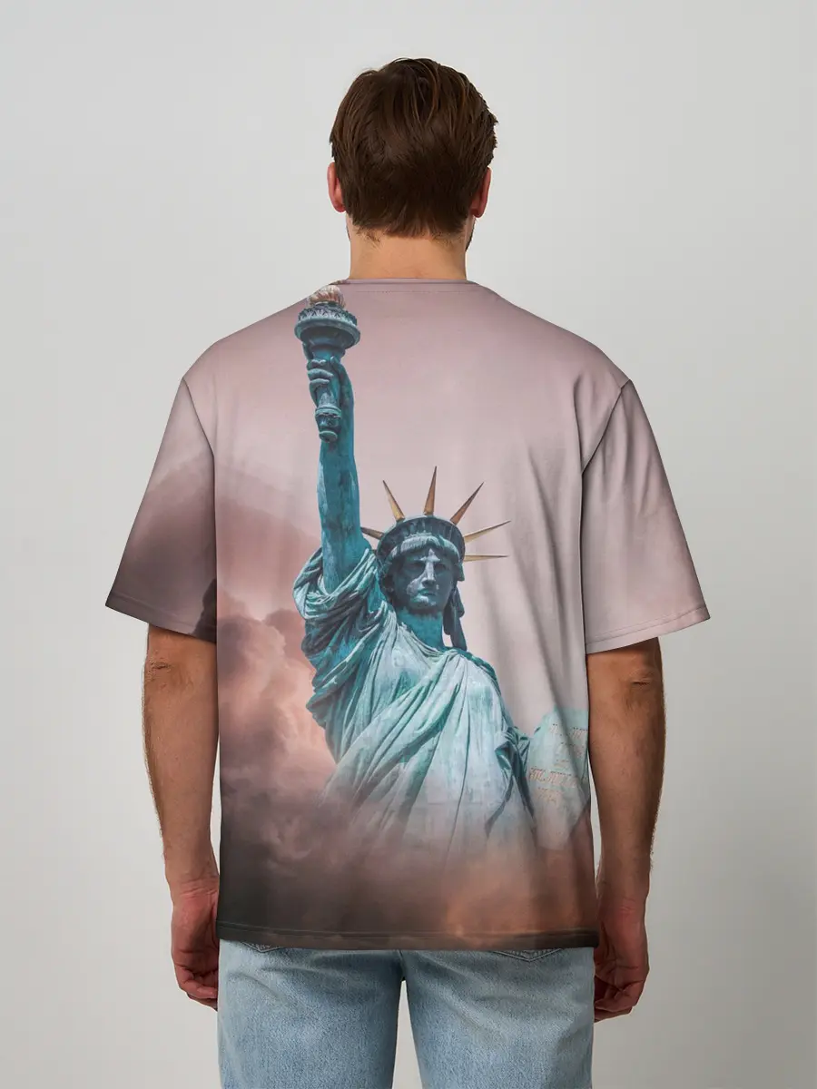 Мужская футболка оверсайз / Статуя свободы