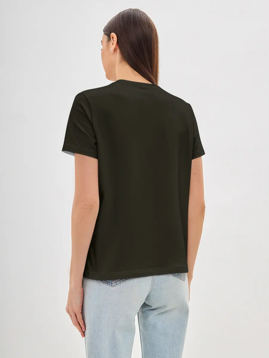 Женская базовая футболка / Голубоглазый волк