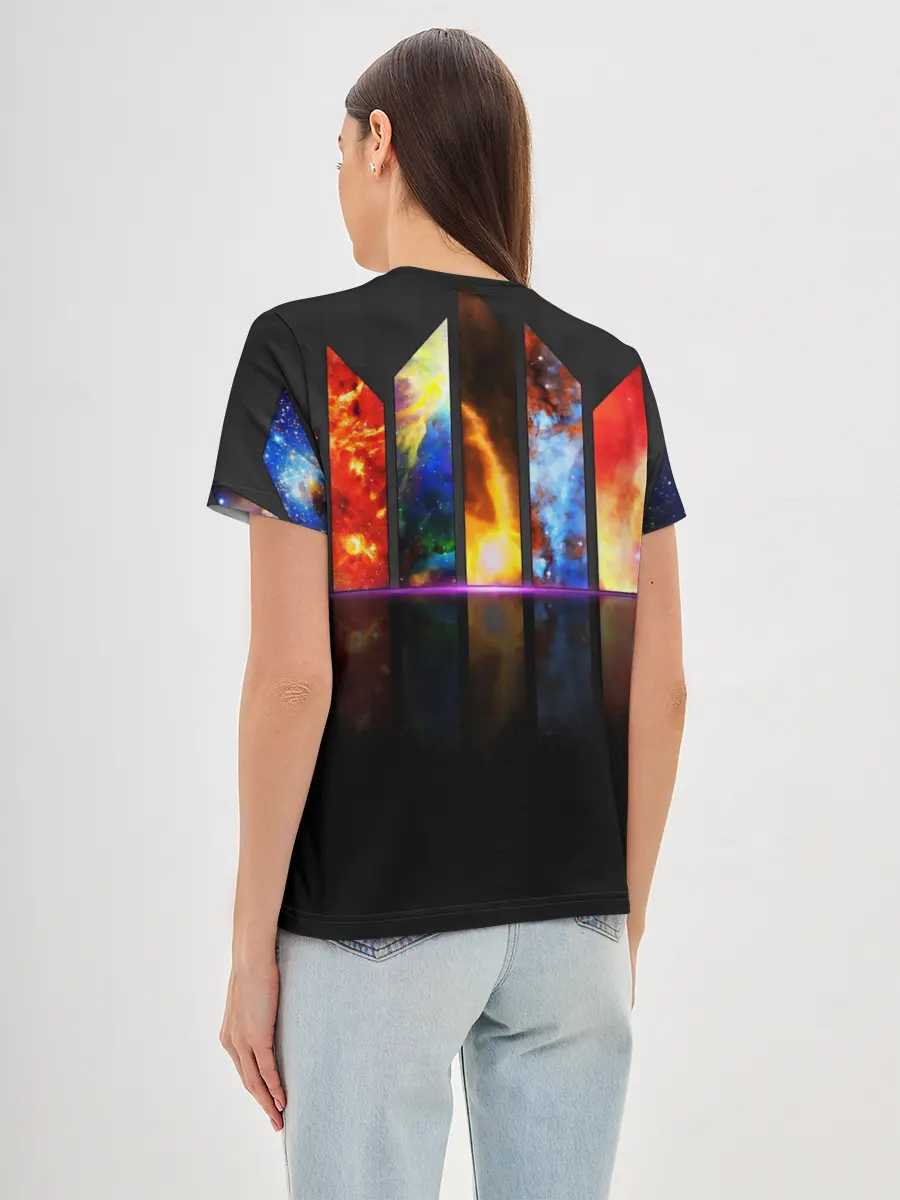 Женская базовая футболка / GALAXY