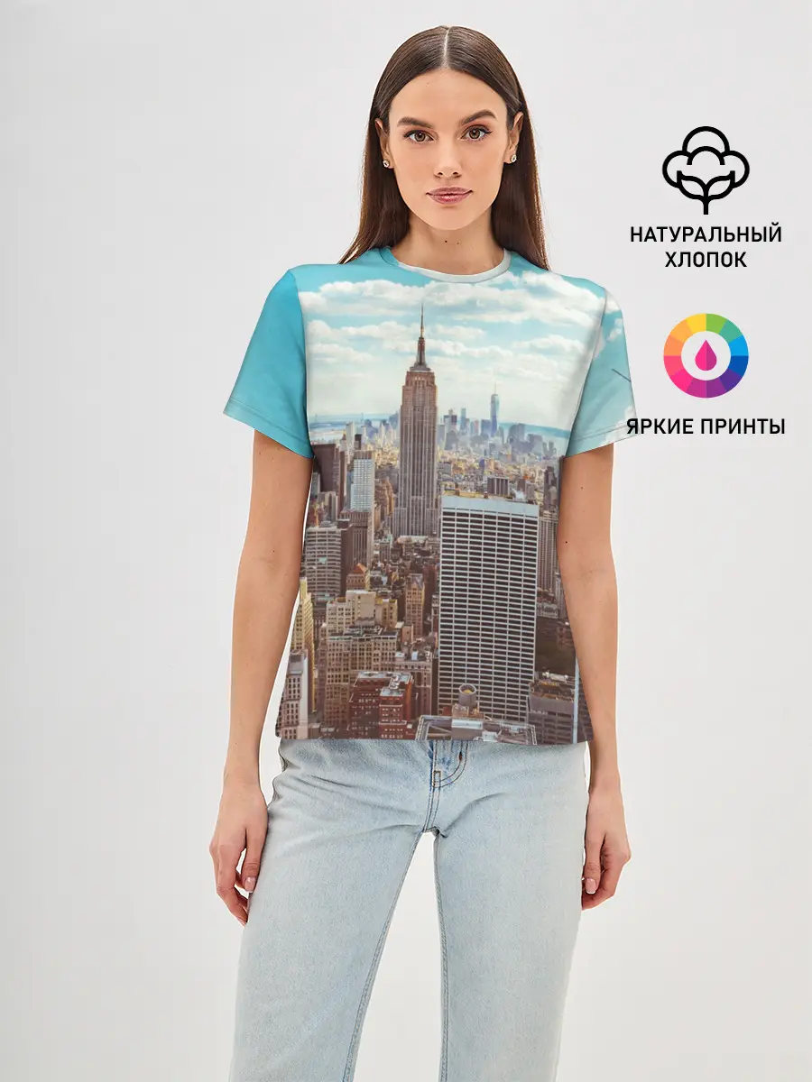 Женская базовая футболка / Столица мира