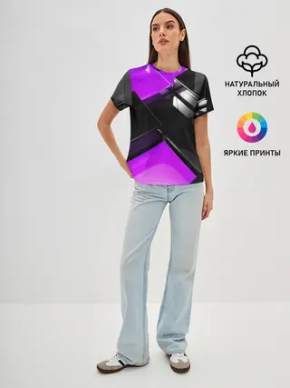 Женская базовая футболка / Неоновые кубы
