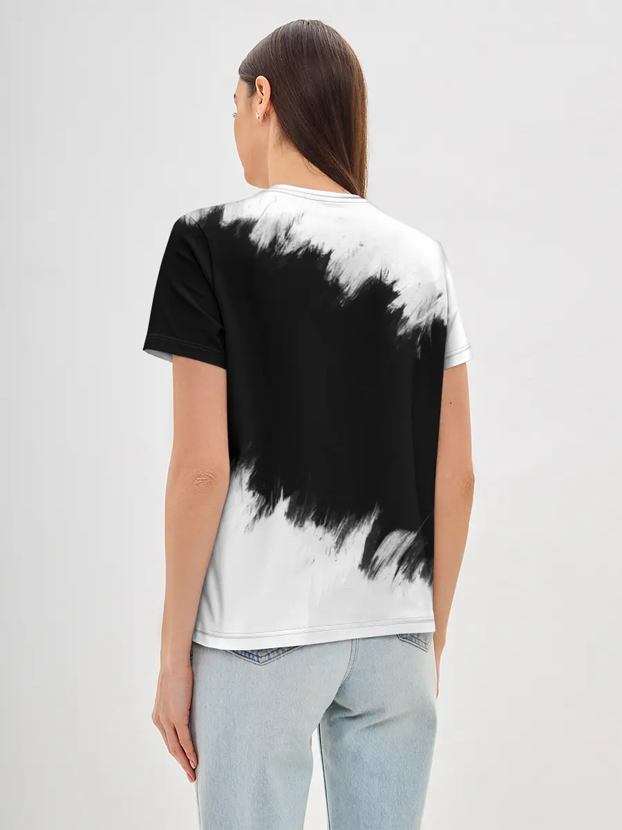 Женская базовая футболка / CS:GO BW