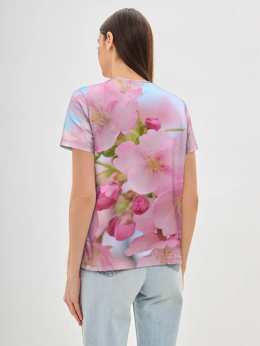 Женская базовая футболка / BTS