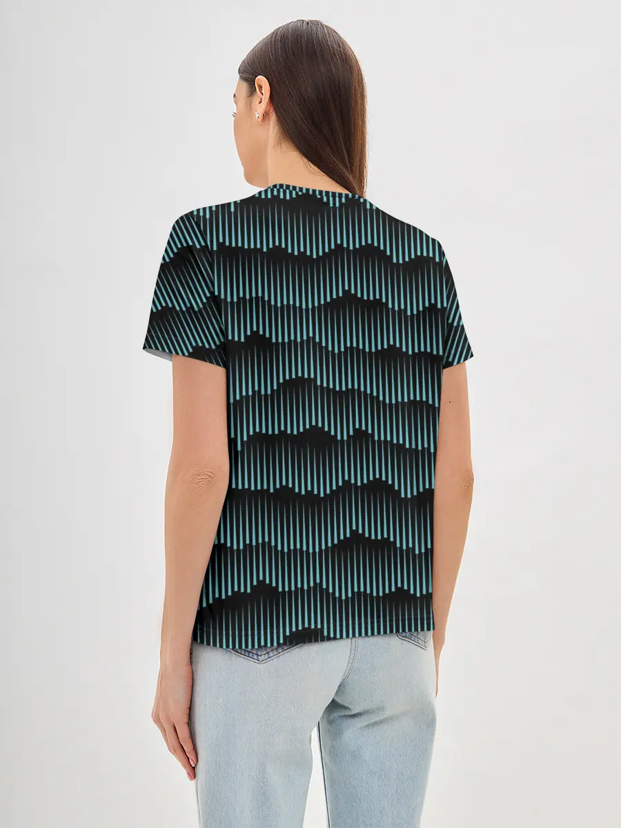 Женская базовая футболка / Нефертити