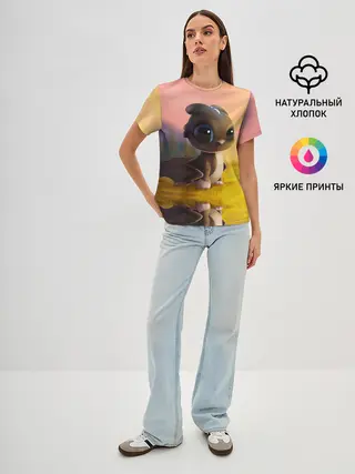 Женская базовая футболка / Дракончик на берегу озера