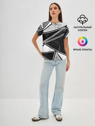 Женская базовая футболка / Спортивная геометрия