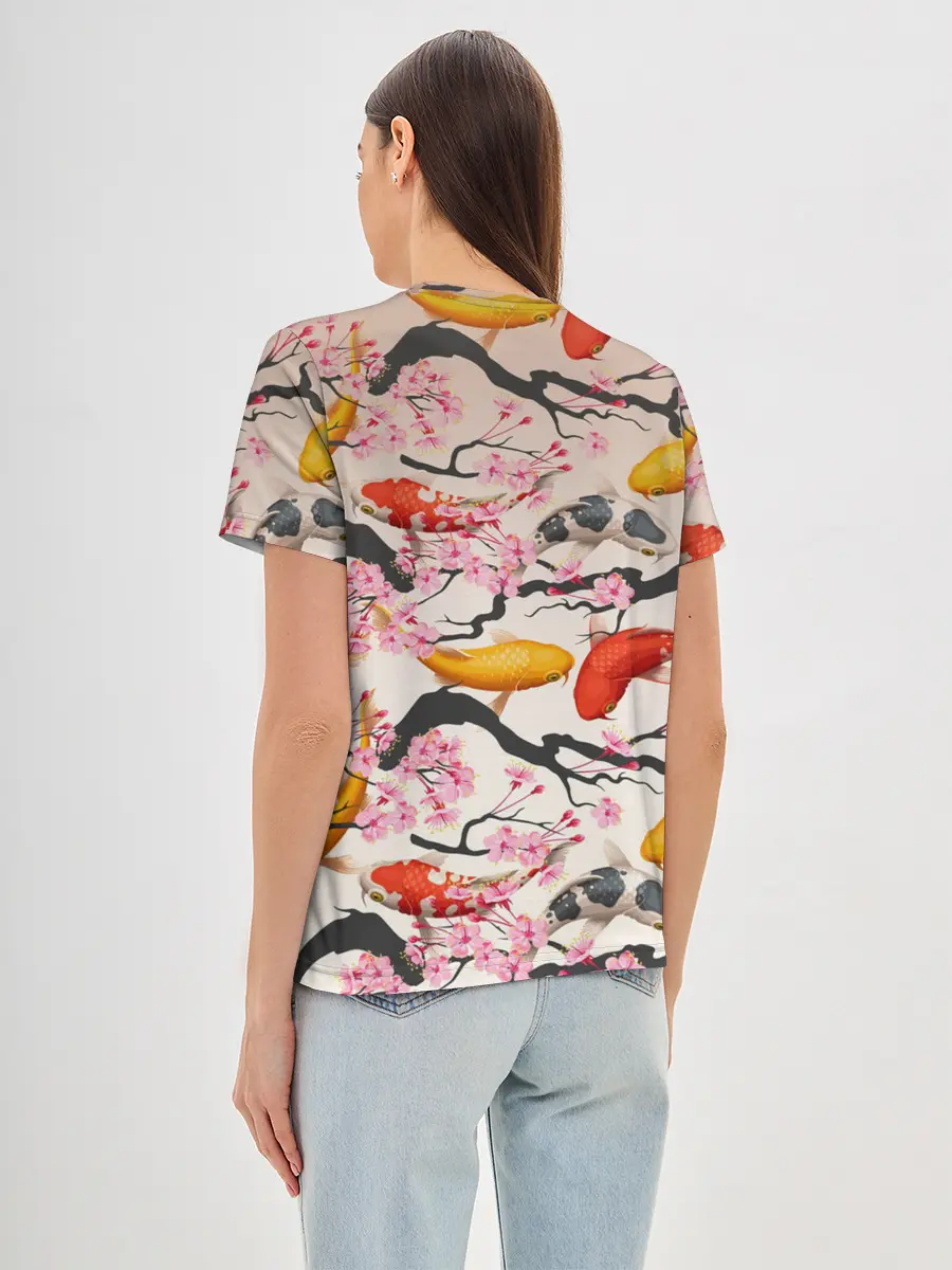 Женская базовая футболка / Рыбы