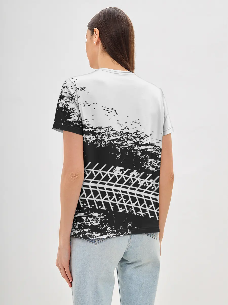 Женская базовая футболка / СЛЕД БМВ | BMW