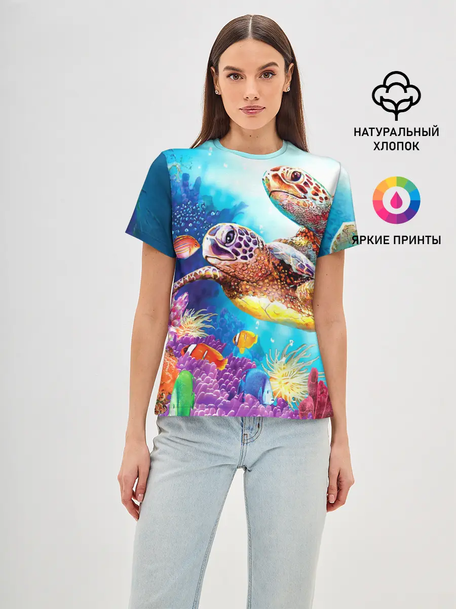 Женская базовая футболка / Морские черепахи