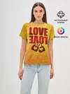 Женская базовая футболка / LOVE