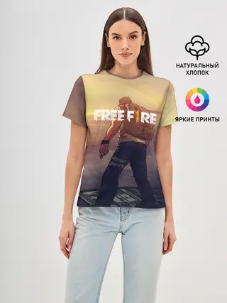 Женская базовая футболка / FREEFIRE | БЕЙСЕР