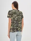 Женская базовая футболка / Камуфляж с ленивцами