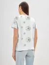 Женская базовая футболка / Ромашки