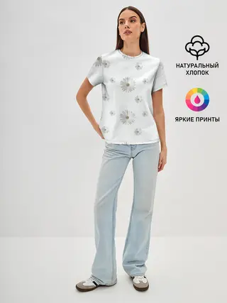 Женская базовая футболка / Ромашки