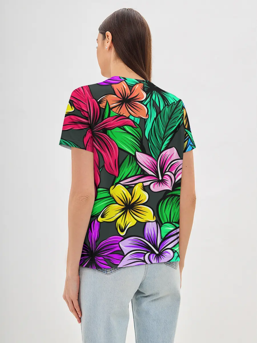 Женская базовая футболка / Цветочный фон | Пляжная