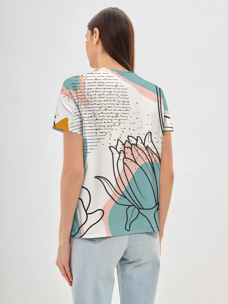 Женская базовая футболка / Цветы