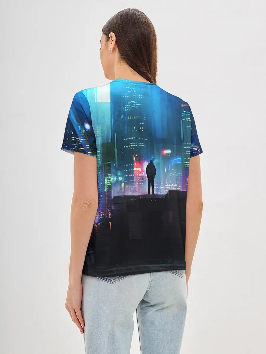 Женская базовая футболка / CITY NEON