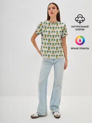Женская базовая футболка / Узор ретро Ананасы