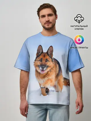 Мужская футболка оверсайз / Овчарка и снег