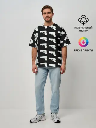 Мужская футболка оверсайз / Пистолеты