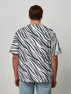 Мужская футболка оверсайз / Черно-белый полосатый тигровый