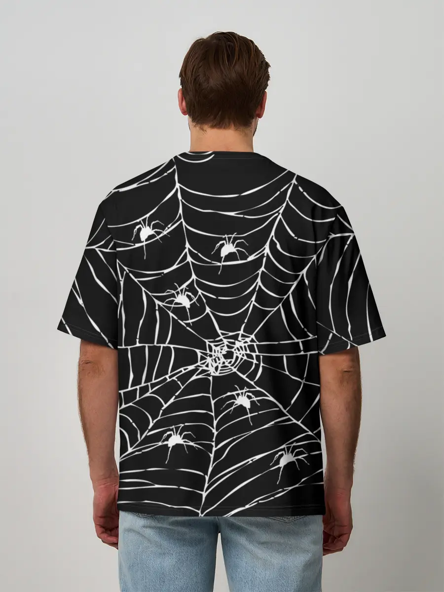 Мужская футболка оверсайз / Паутина с пауками