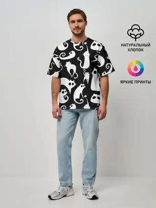 Мужская футболка оверсайз / Белые коты на черном фоне