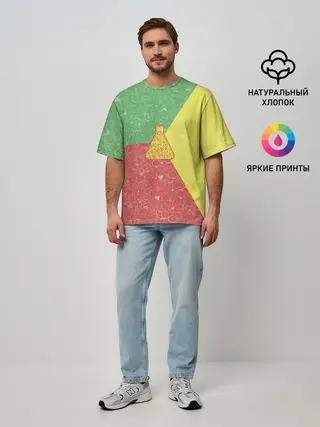 Мужская футболка оверсайз / Колба на фоне АПВ 3.1.8