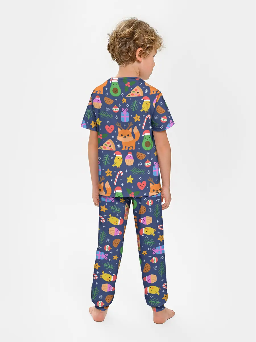 Детская пижама с брюками / Новогодний макет