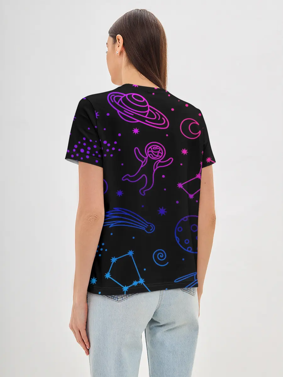 Женская базовая футболка / Космический рисунок