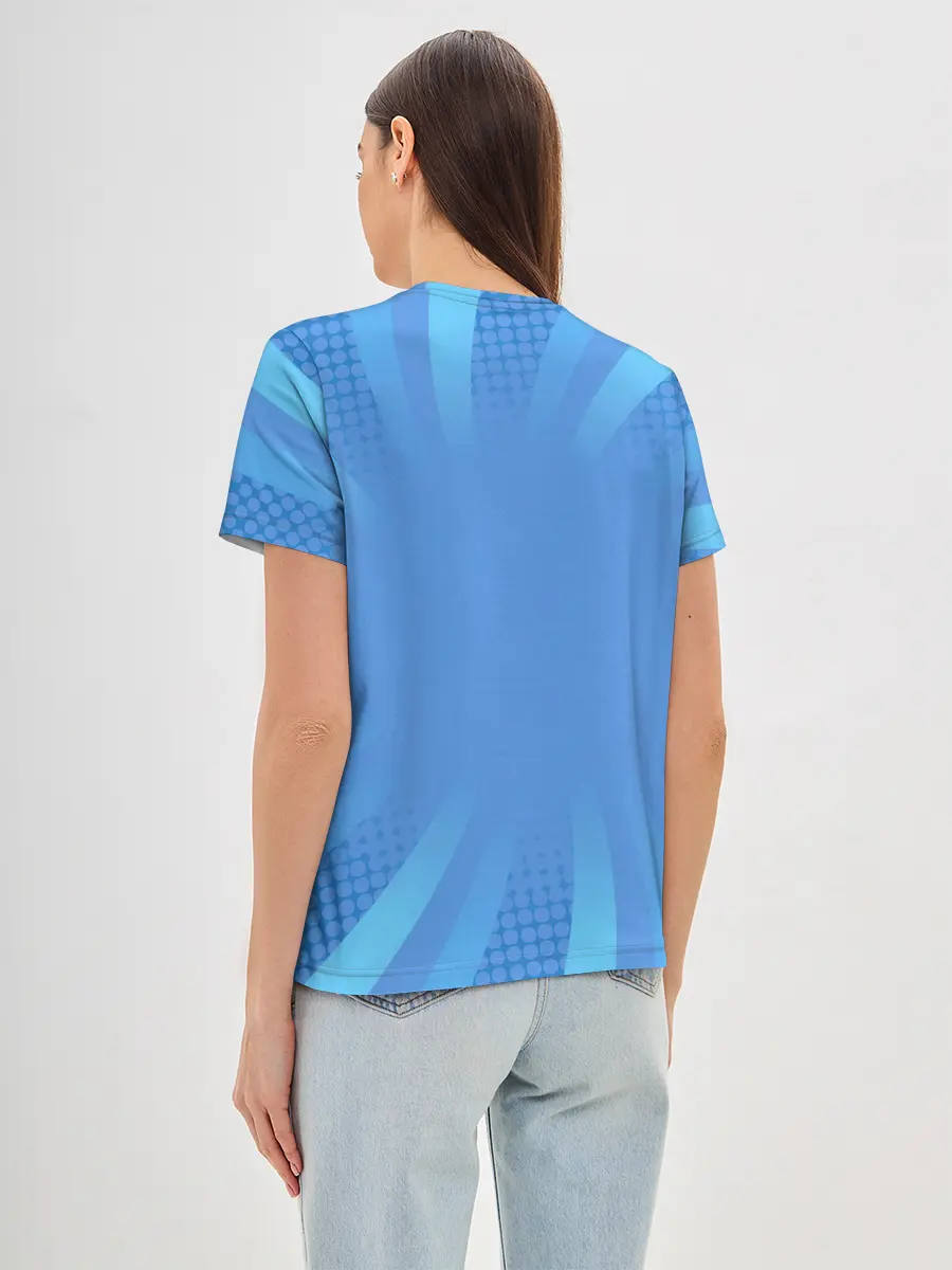 Женская базовая футболка / Незуко Гию и Танджиро