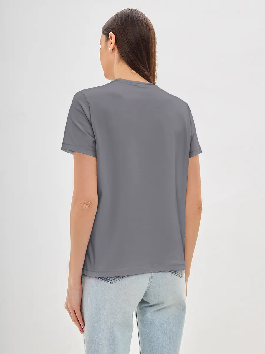 Женская базовая футболка / Отель Хазбин