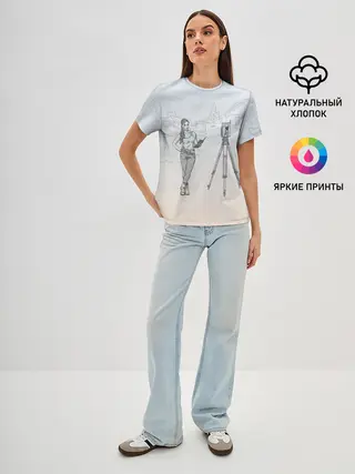 Женская базовая футболка / Девушка с контроллером