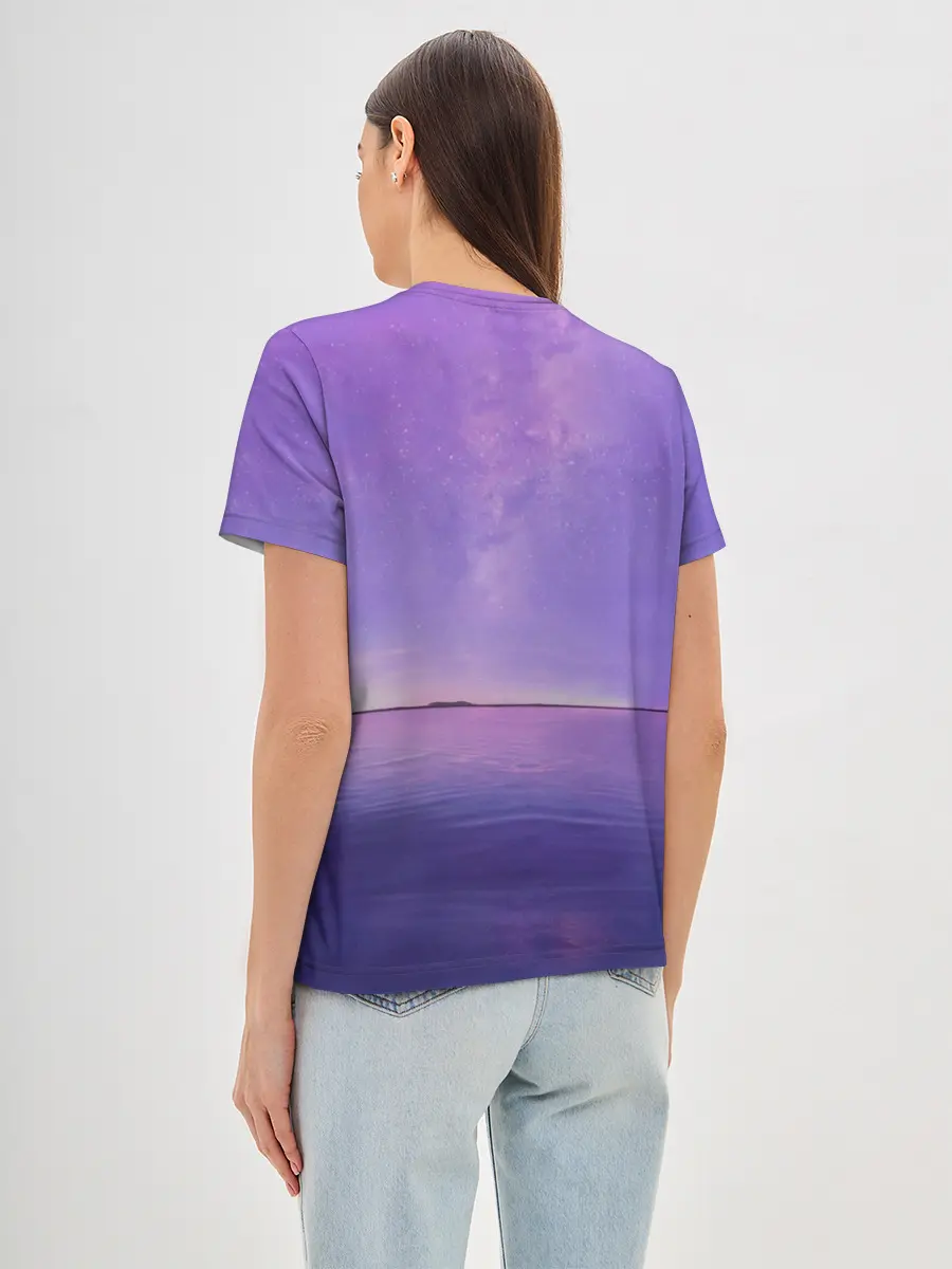 Женская базовая футболка / BTS